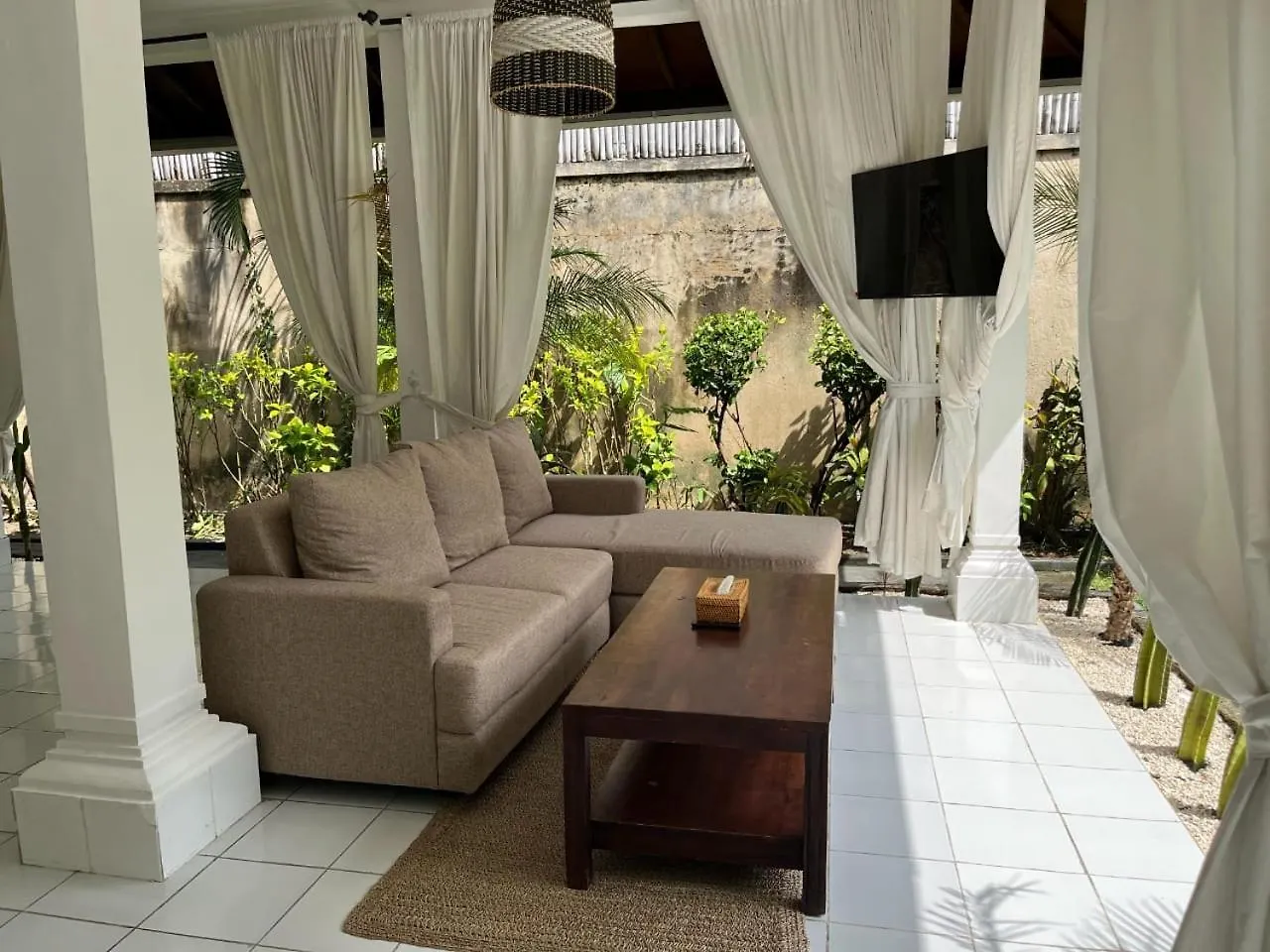 Bimantara Tropical Villa Seminyak