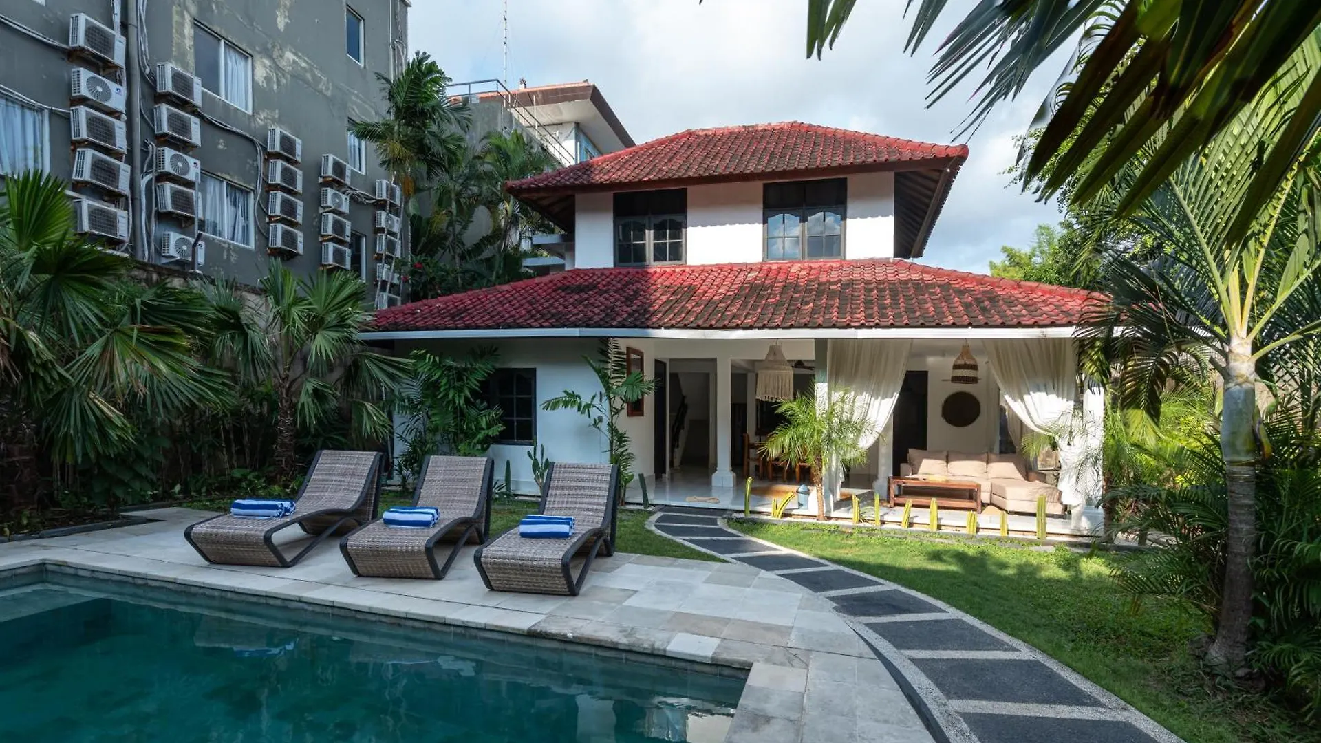 Bimantara Tropical Villa Seminyak
